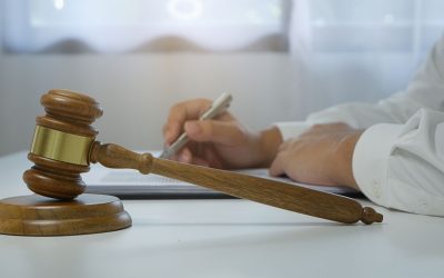 Droit ou Justice : Quand l’Intelligence Artificielle Devient Juge ?